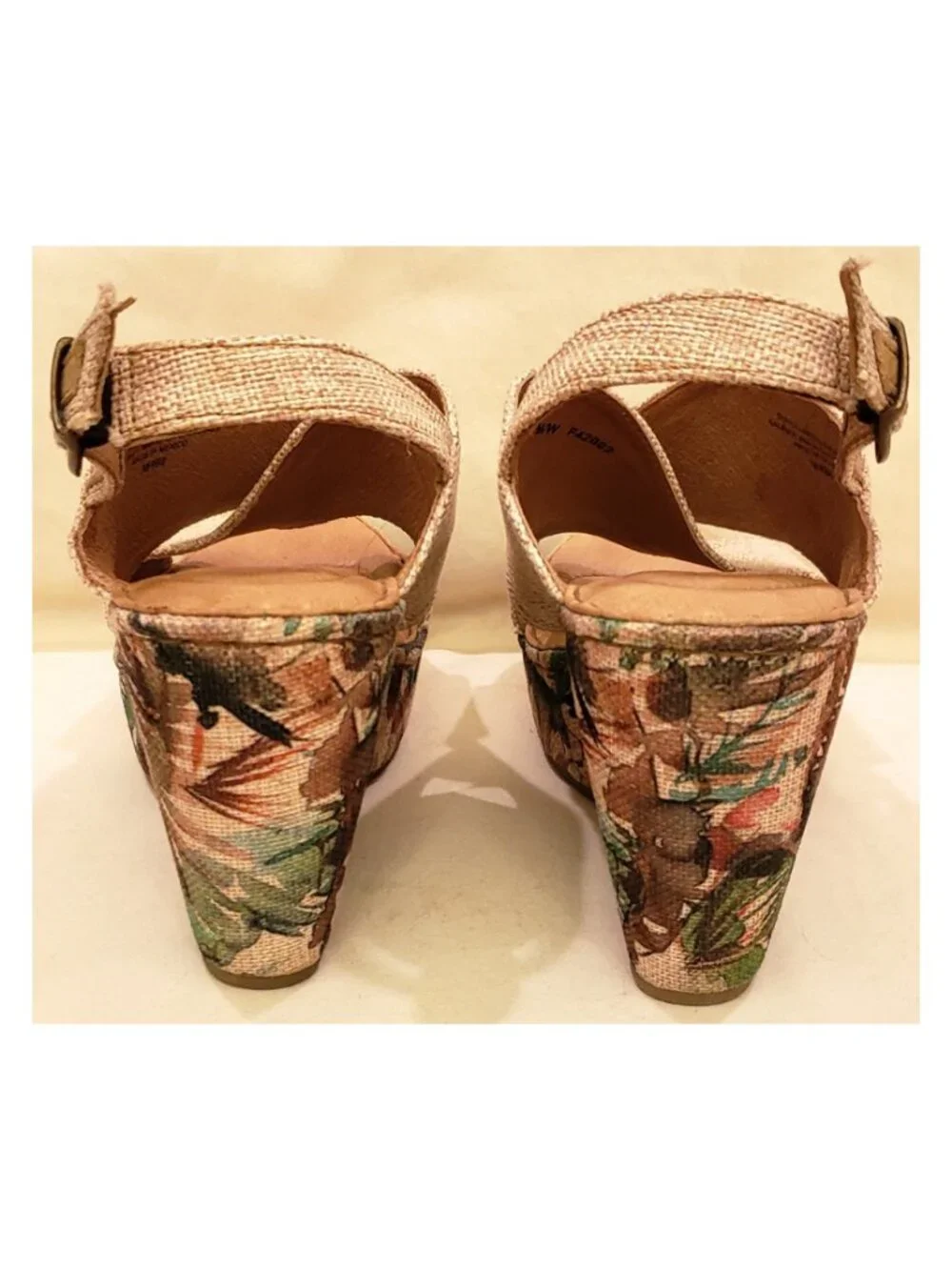 Børn Platform Wedge Slingback Sandals Size 10 Tan/Tropical Floral